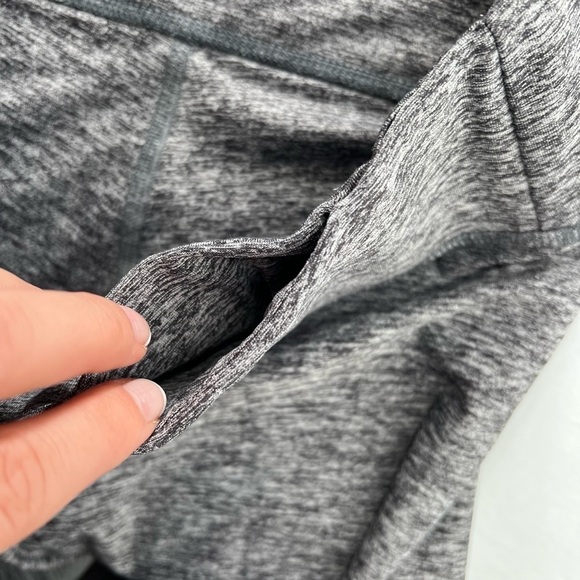 Victoria’s Secret Pink Grey Ultimate Leggings Ladies Small - Picture 8 of 8